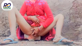 Desi village bhabhi saree removing finger and breasts masaj