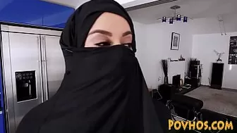 Muslim busty bitch point of view blowing and riding schlong in burka