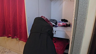 Malaysian Hijab Whore Is Home Alone And Has Sex With Brother-In-Law