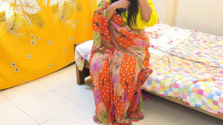 Desi Tamil Housewife sex with her landlord for apartment rent