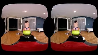 SLUTTY AMERICA VR fucking in the gym