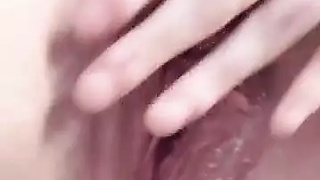 My mym elsasoumise where I touch myself I'm a gigantic submissive