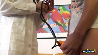 Problems with erection? Doctor Roberta Farnese will take care of it (Italian full video)