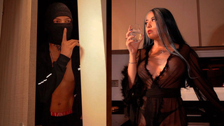 Busty housewife gets nailed by a masked who breaks into her house - use my Honey Play Box toy
