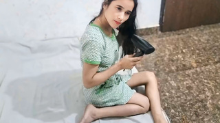 Muslim bhabhi ki chut ka pani nikal diya