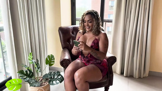Curvy Cute african milf its planted for her Date and fuck the chef huge rod for confort- Carla Morelli