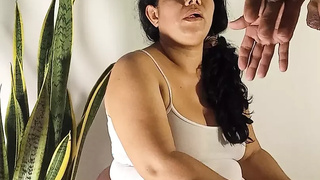 Stunning bitch swallowing deep throat
