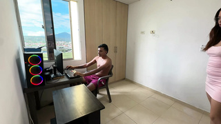 She doesn't like that I'm always playing on the computer with my Hispanic stepsister so she lets me play with my rich wang in her tight bum.