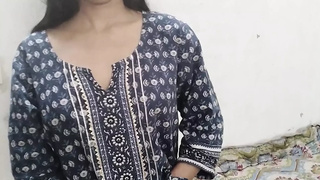Chacha ne meri massive titties daba kar night me pel diya