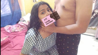 Kinky stepsis offers her vagina to get a new laptop