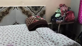 Delivery hubby ne jawan madam ko pel diya