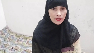 Muslim skank ko uske abbu jaan ne jabar dasti pela