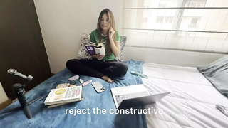2 College Women Fuck Hard in the Room