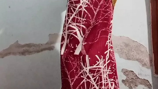 Fine Horney Indian Housewife Open Cloth For A Bull