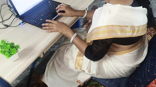 Married women office romance with malayala saree