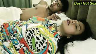 Indian Dating Sex with Ravishing Corporate lady! With slutty talking
